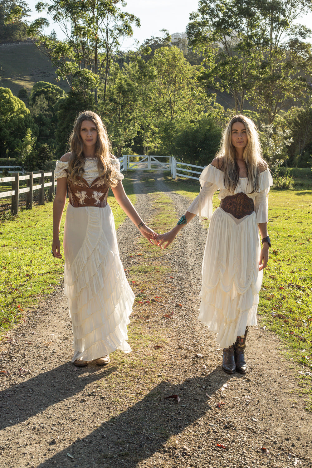 Vintage Buffalo Girl Western Queen Waist Belt