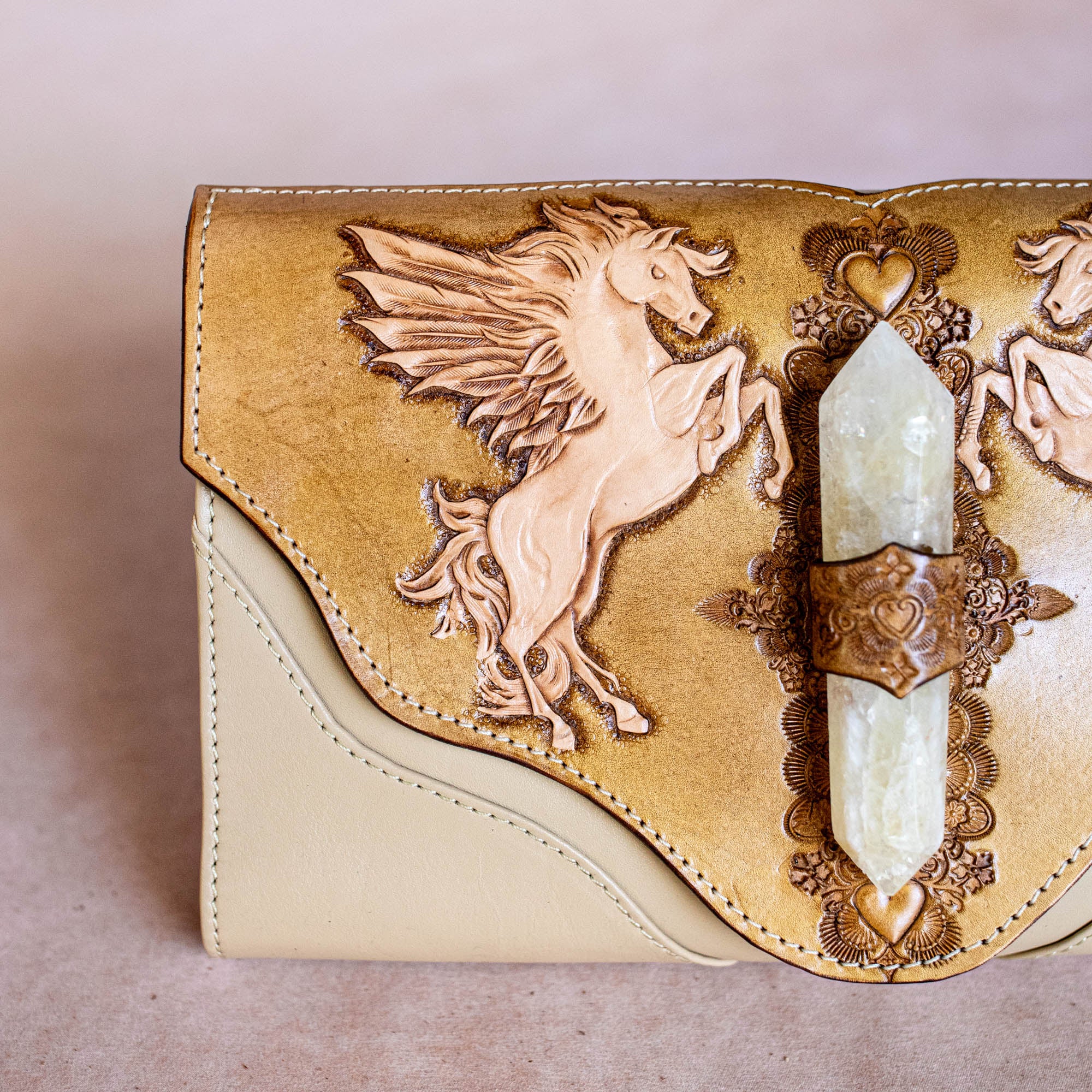 Pegasus Clutch with Calcite
