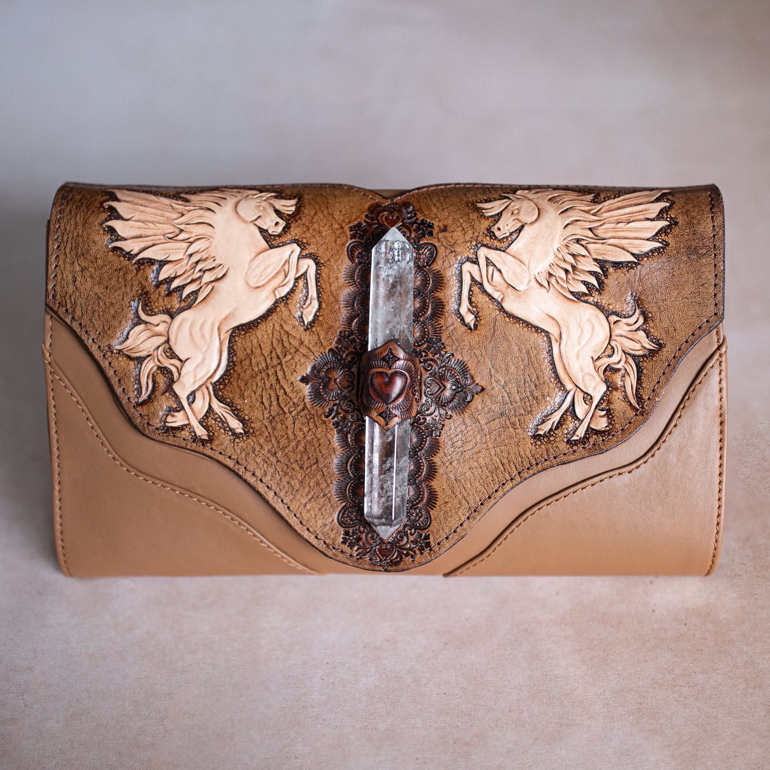 Pegasus Clutch with Quartz Crystal